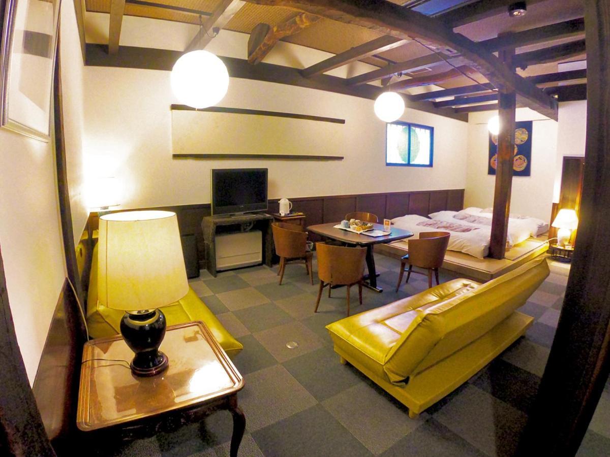 Rickshaw Inn Τακαγιάμα Εξωτερικό φωτογραφία